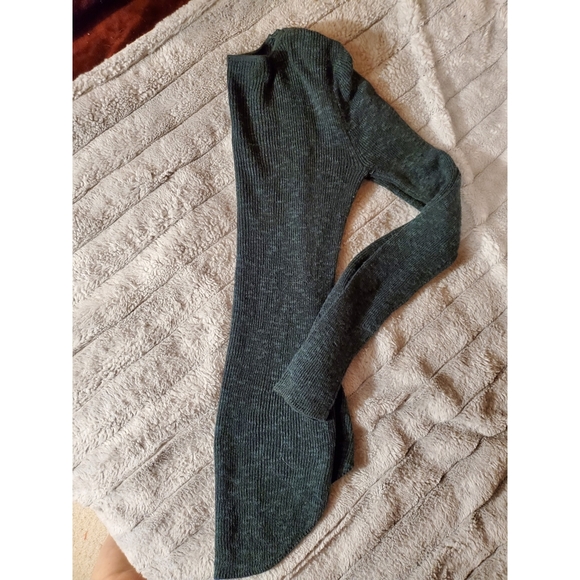 Knit sweater - Picture 2 of 4